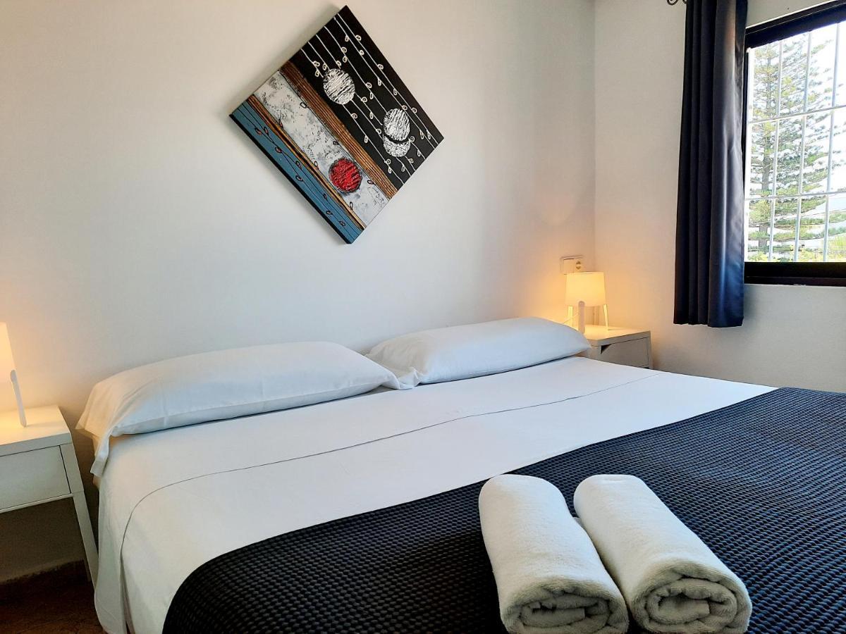 Hostal Costa Ibiza Bagian luar foto