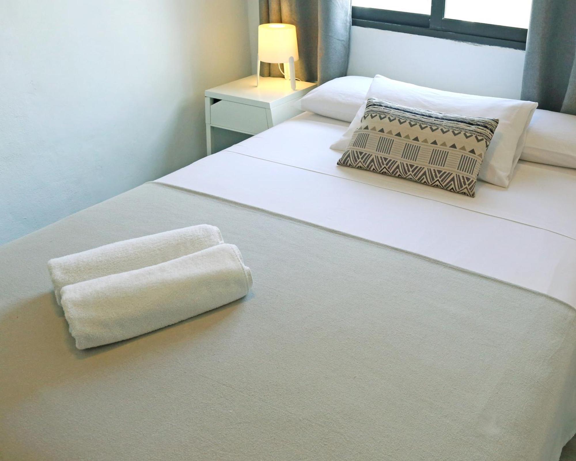 Hostal Costa Ibiza Bagian luar foto