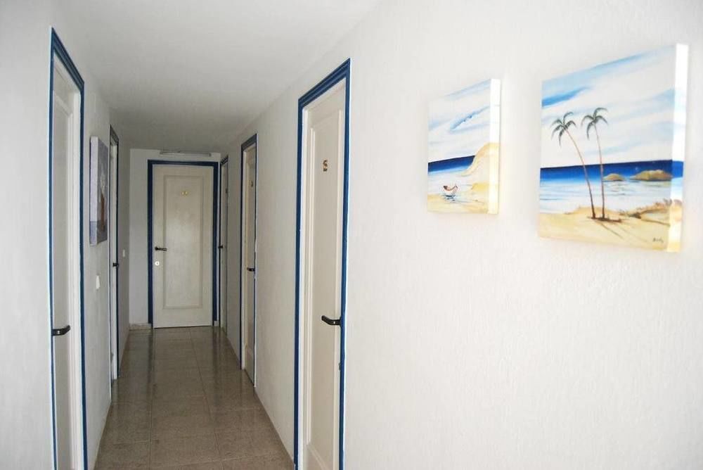 Hostal Costa Ibiza Bagian luar foto
